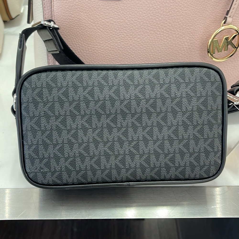 Michael Kors Bradshaw Extra-Small Signature Logo Camera Crossbody
Black/Silver - Picture 10 of 16